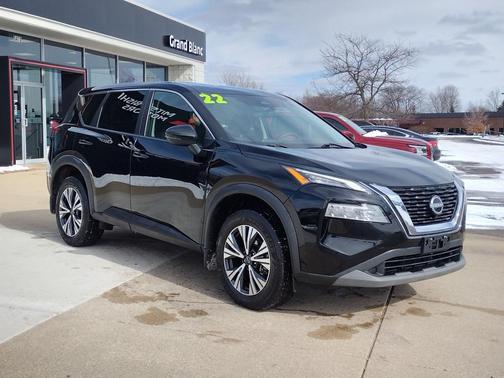 2022 Nissan Rogue SV