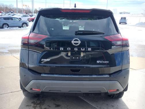 2022 Nissan Rogue SV