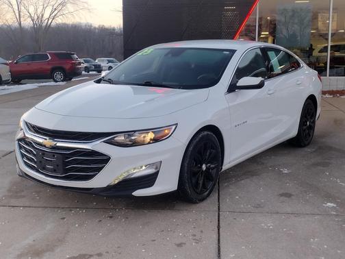 2023 Chevrolet Malibu FWD 1LT