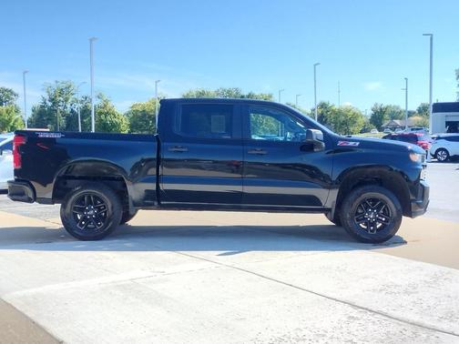 2020 Chevrolet Silverado 1500 Custom Trail Boss