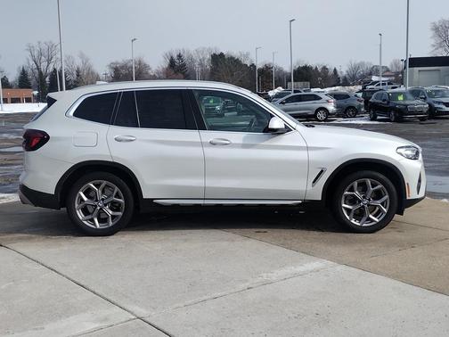 2022 BMW X3 xDrive30i