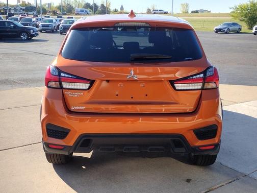 2023 Mitsubishi Outlander Sport 2.0 ES
