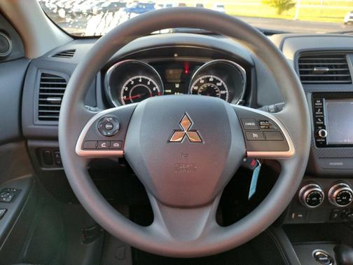 2025 Mitsubishi Outlander Sport 2.0 ES