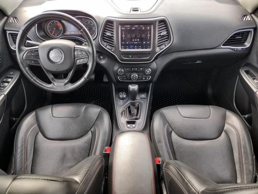 2019 Jeep Cherokee Trailhawk Elite