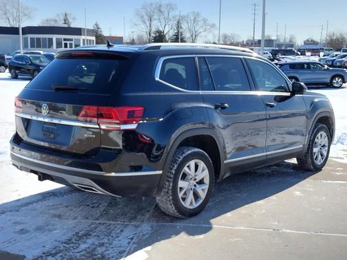 2019 Volkswagen Atlas 3.6L SEL Premium