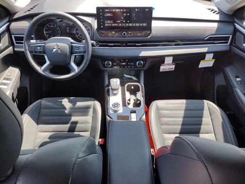 Moonstone Gray Metallic/Black Roof 2026 Mitsubishi Outlander Trail Edition S-AWC