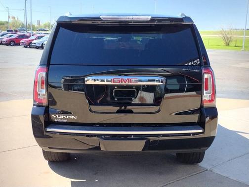 Onyx Black 2015 GMC Yukon Denali