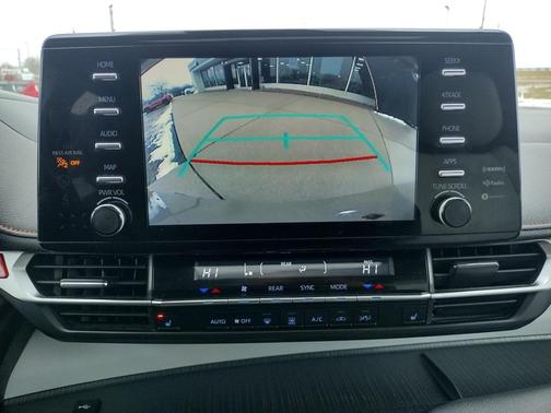 2021 Toyota Sienna XSE 7 Passenger