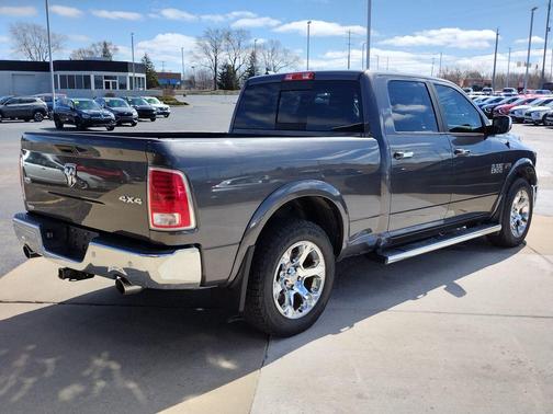 Granite Crystal Metallic 2018 RAM 1500 Laramie