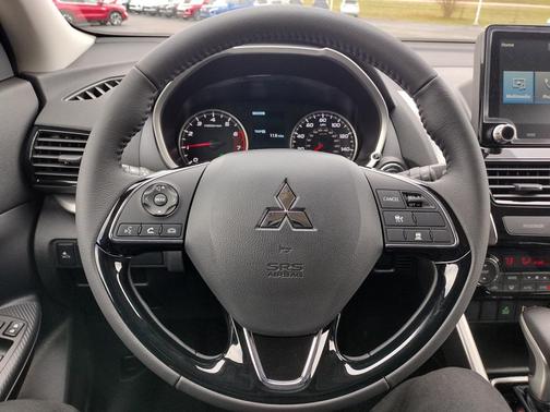 2026 Mitsubishi Eclipse Cross SE