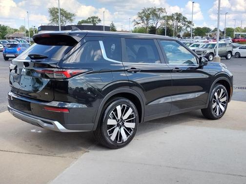 2025 Mitsubishi Outlander SE 2.5 S-AWC