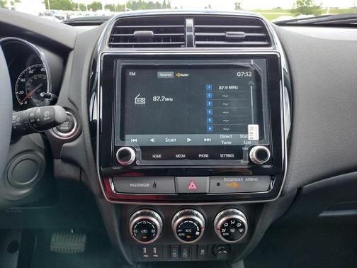2025 Mitsubishi Outlander Sport SE