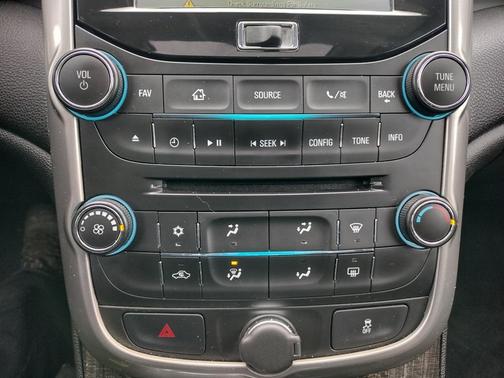 2015 Chevrolet Malibu 1LT