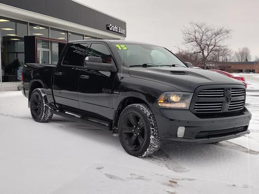 2015 RAM 1500 Sport
