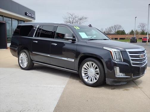 2018 Cadillac Escalade ESV Platinum