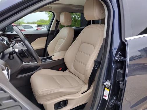 2018 Jaguar F-PACE 25t Prestige