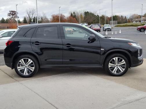 2024 Mitsubishi Outlander Sport 2.0 ES