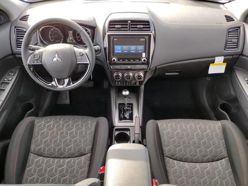 2025 Mitsubishi Outlander Sport 2.0 LE