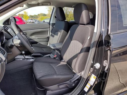 2025 Mitsubishi Outlander Sport 2.0 LE