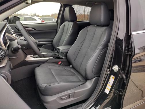 2026 Mitsubishi Eclipse Cross SE