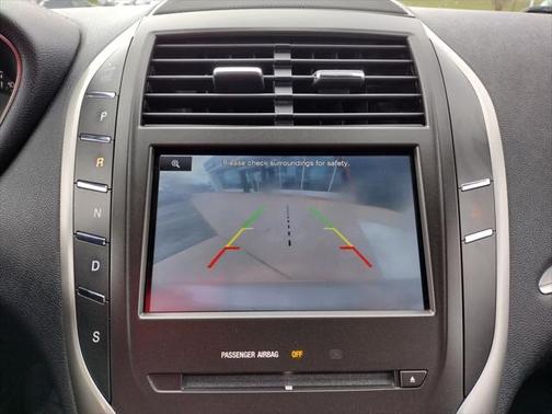 2015 Lincoln MKC Base