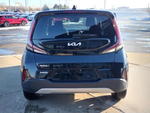 2025 Kia Soul LX