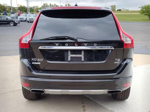 2017 Volvo XC60 T6 Inscription