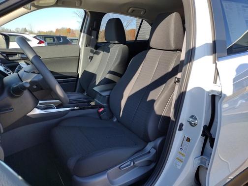 2026 Mitsubishi Eclipse Cross ES