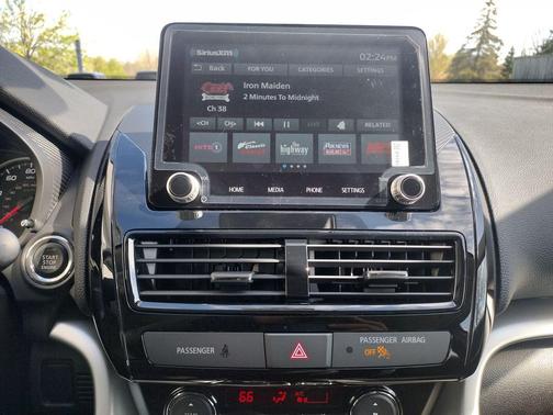 White Diamond 2026 Mitsubishi Eclipse Cross LE