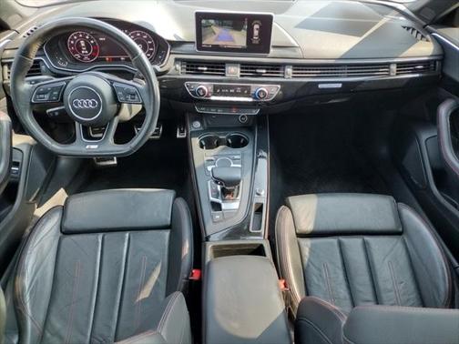 2018 Audi A4 2.0T Premium Plus