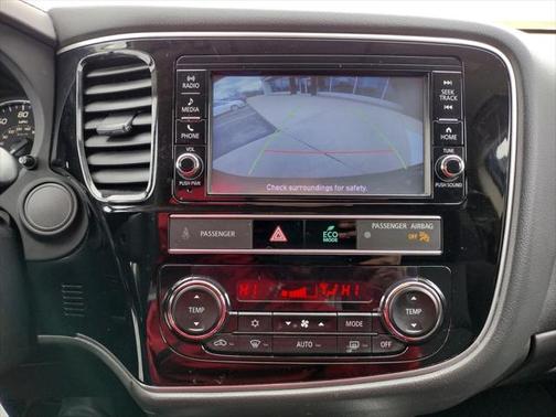 2019 Mitsubishi Outlander ES