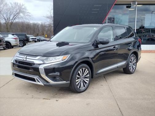 2019 Mitsubishi Outlander ES