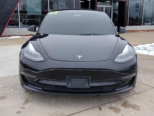 2022 Tesla Model 3 Long Range