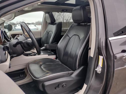 2021 Chrysler Pacifica Limited