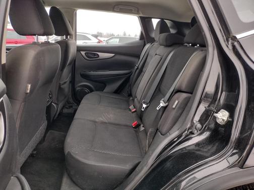 2020 Nissan Rogue Sport S