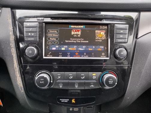 2020 Nissan Rogue Sport S