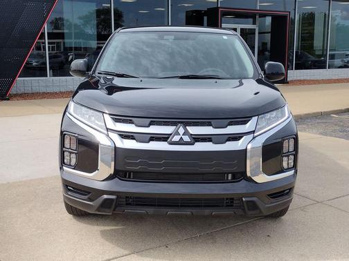 Labrador Black Pearl 2024 Mitsubishi Outlander Sport 2.0 ES