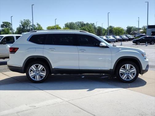 2018 Volkswagen Atlas 3.6L SEL Premium