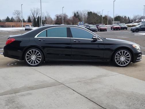 2016 Mercedes-Benz S-Class S 550
