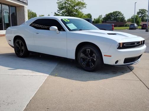 2015 Dodge Challenger SXT