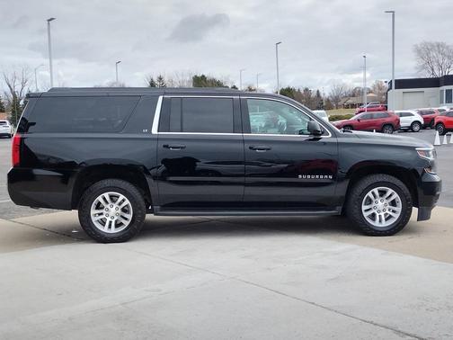 2019 Chevrolet Suburban LT