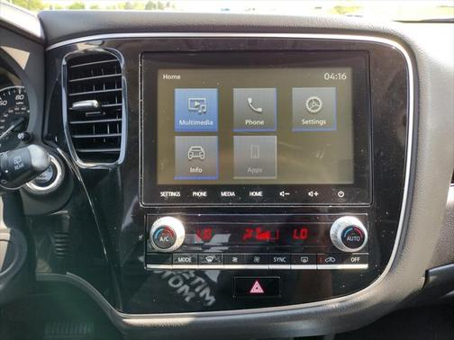 2020 Mitsubishi Outlander SE