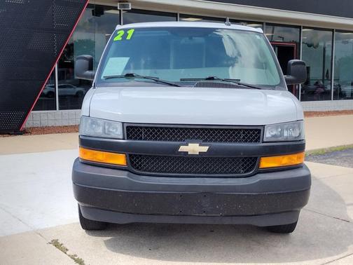 2021 Chevrolet Express 2500 RWD 2500 Regular Wheelbase WT
