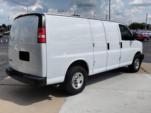 2021 Chevrolet Express 2500 RWD 2500 Regular Wheelbase WT