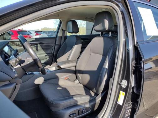 2019 Buick Regal Sportback FWD Preferred II