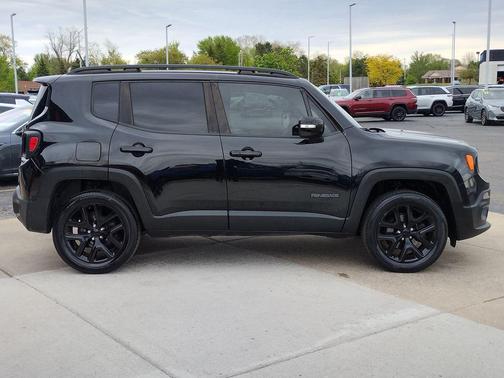 Black 2017 Jeep Renegade Altitude