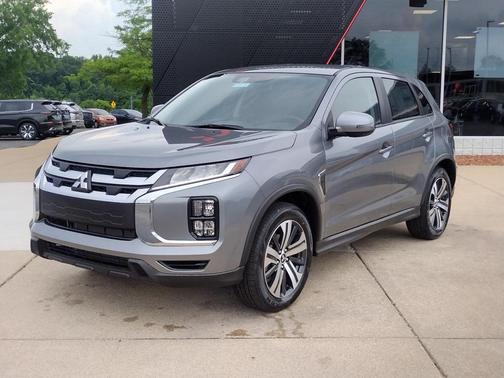 2025 Mitsubishi Outlander Sport SE