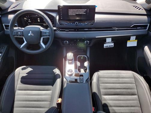 Moonstone Gray Metallic 2026 Mitsubishi Outlander SE S-AWC