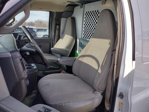 2020 GMC Savana 2500 Work Van