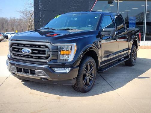 Agate Black Metallic 2021 Ford F-150 XLT